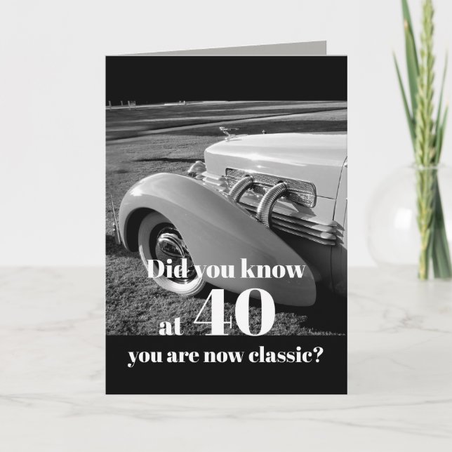 El humor de la tarjeta de cumpleaños del personali (Anverso)