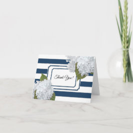 El Hydrangea blanco nupcial le agradece observar a