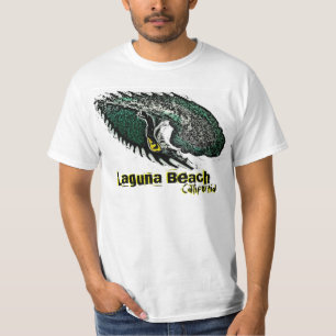 El Laguna Beach California agita la camiseta del