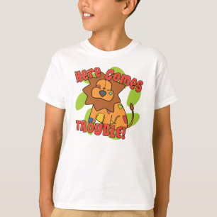 El león aquí viene camiseta del problema