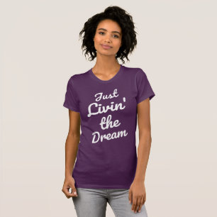 El livin de las mujeres "apenas" la camiseta ideal