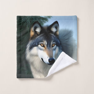 El lobo ártico, sin miedo, lava la tela