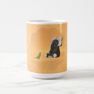El loro se encuentra con una taza de café de elefa