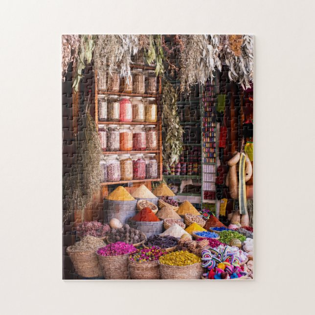El mercado de Marrakesh, el rompecabezas de Marroc (Vertical)