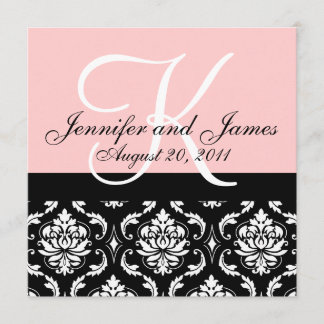 El monograma de la invitación de la boda nombra la