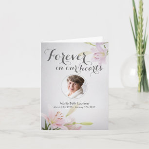 El monumento de la condolencia le agradece tarjeta