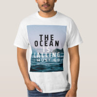 El océano llama camiseta de surf