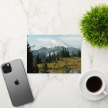 El paisaje montañoso de la temporada de saludos