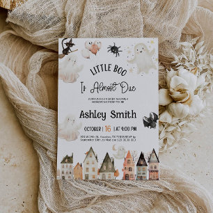 El Pequeño Boo Es Casi Debido A La Invitación