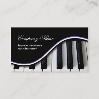 El piano cierra púrpura del ~ de las tarjetas de