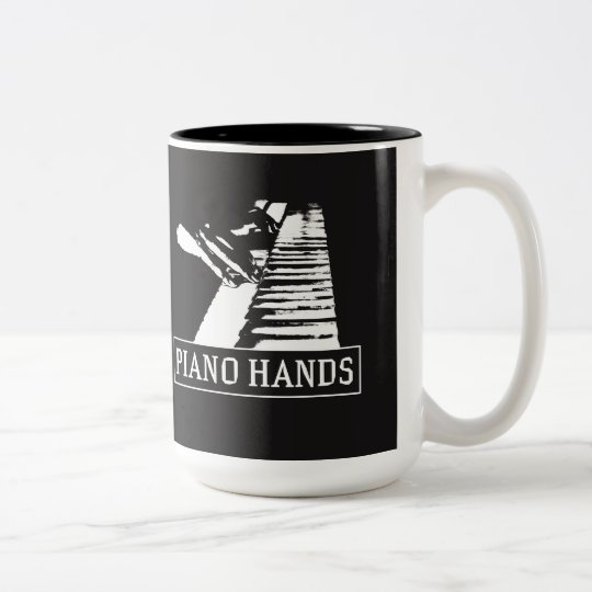 El piano da la taza
