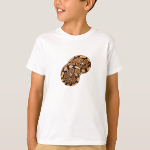 El pitón de la bola embroma la camiseta