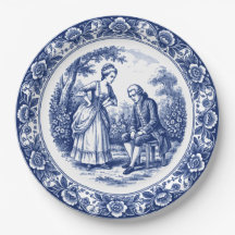 El plato de papel regañando