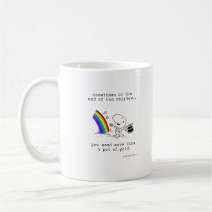 El pote en el extremo de la taza de café del arco