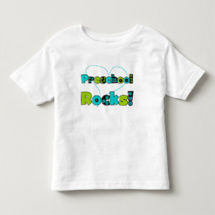 El preescolar del corazón oscila las camisetas y
