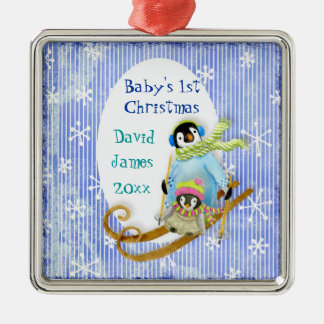 El primer ornamento navideño del bebé pingüino de 