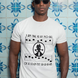 El propio modelo de una camiseta salaria científic
