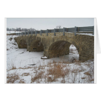 El puente de piedra histórica de Ely