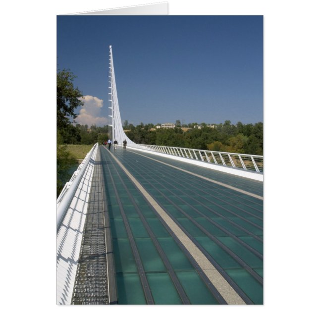 El puente del reloj de sol en Turtle Bay (Frente)