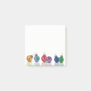 El purpurina colorido del navidad adorna la nota