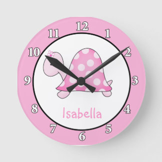 El reloj de pared de tortugas rosadas de Lonnie