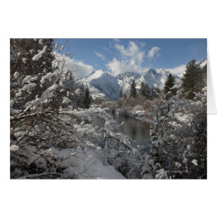 El río Wenatchee y las estribaciones del río
