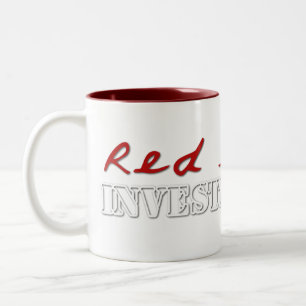 El rojo enarena las tazas del logotipo