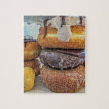 El rompecabezas de los donuts frescos