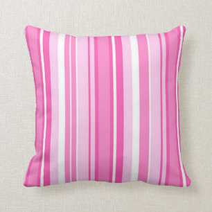 El rosa bonito raya la almohada decorativa