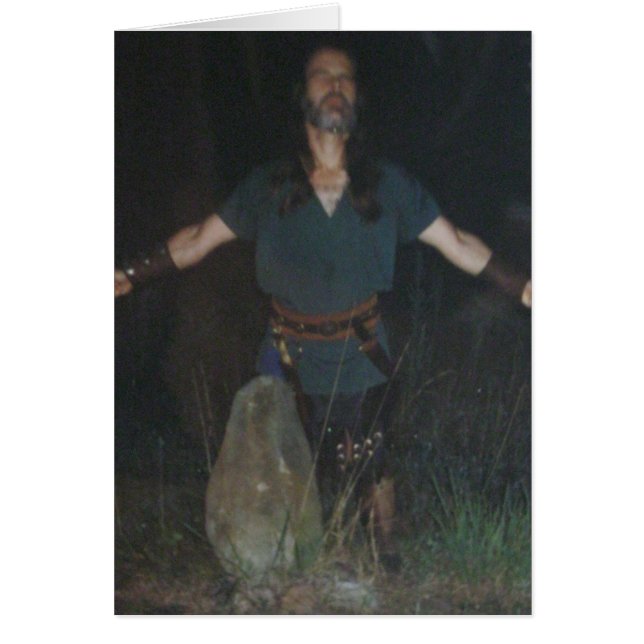 El sacerdote de la madera salvaje en Piedra Perman (Frente)