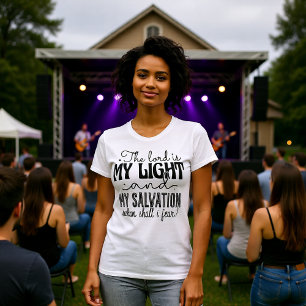 El Señor Es Mi Luz Salvación Camiseta Sin Miedo
