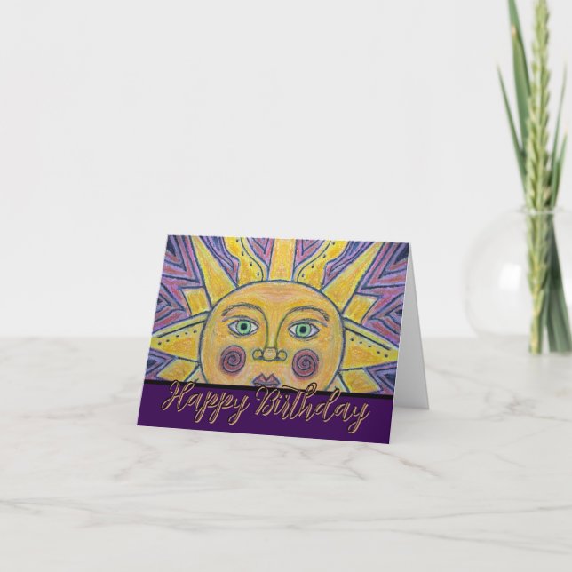 El sol en una tarjeta de felicitación doblada de u (Anverso)