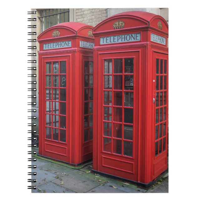 El teléfono rojo encajona el cuaderno (Frente)