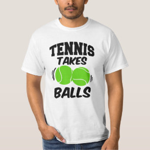 El tenis toma a bolas la camisa de los hombres
