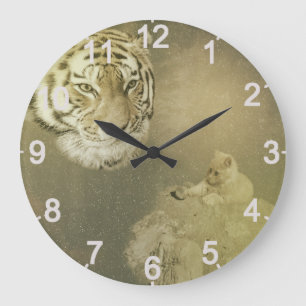 El Tigre Y El Gatito, Un Gran Reloj De Pared