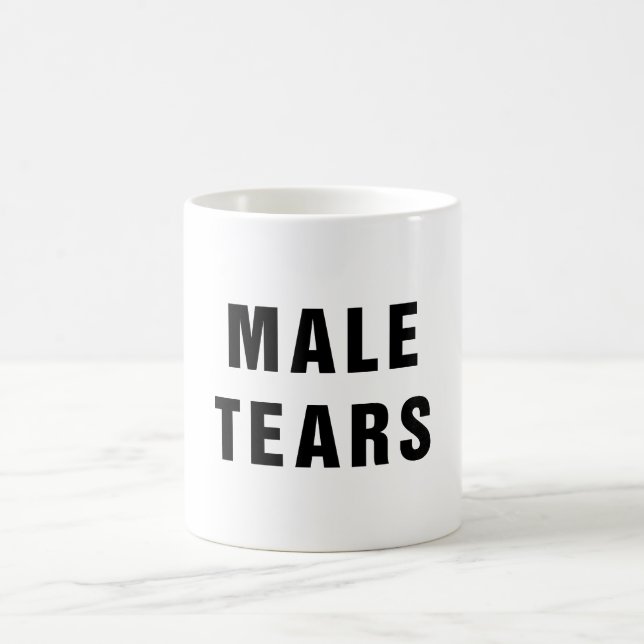 El varón rasga la taza clásica (Centro)