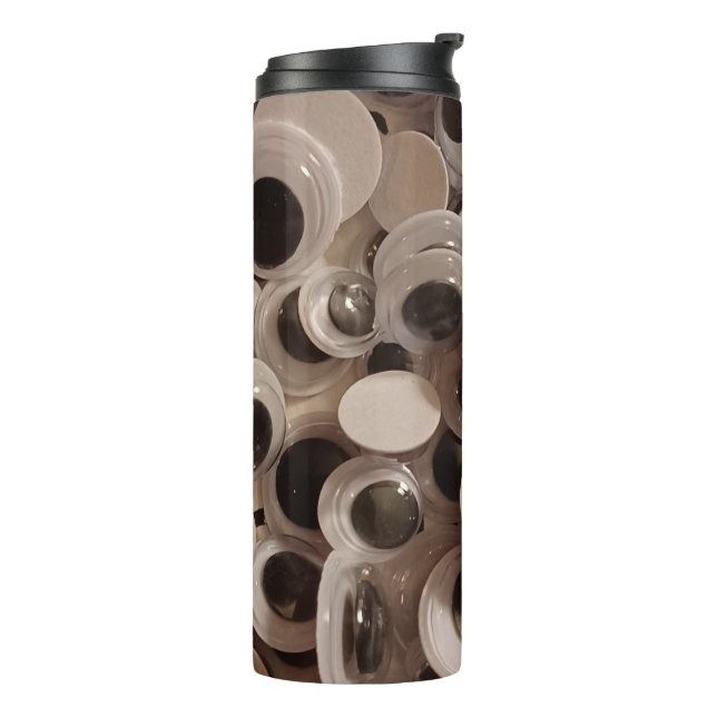 El Vaso Tiene Ojos (Rotado hacia la izquierda)