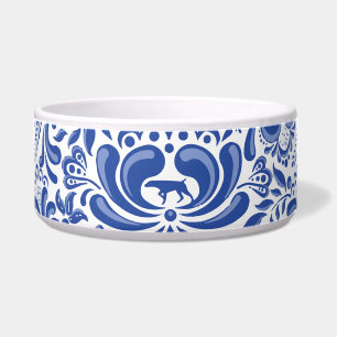 EL WEIMARANER Y EL CUENCO GRANDE DEL MASCOTA DE LA