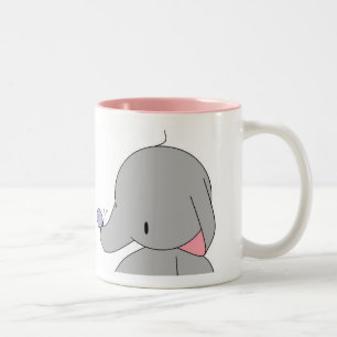 elefante con la taza de la mariposa