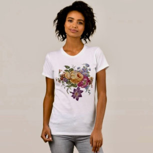 Elegancia: camiseta inspirada en porcelana