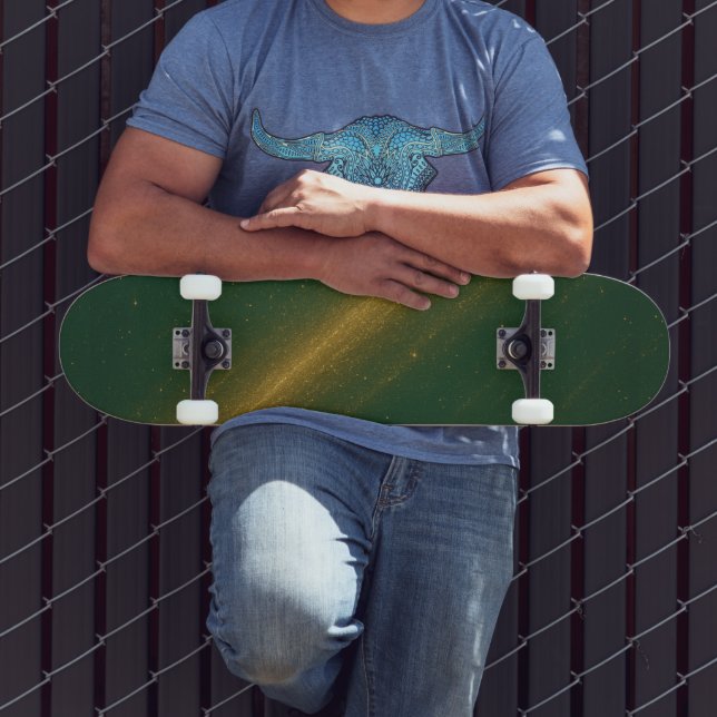 Elegant Green & Gold Unisex Skateboard (Exterior 3)