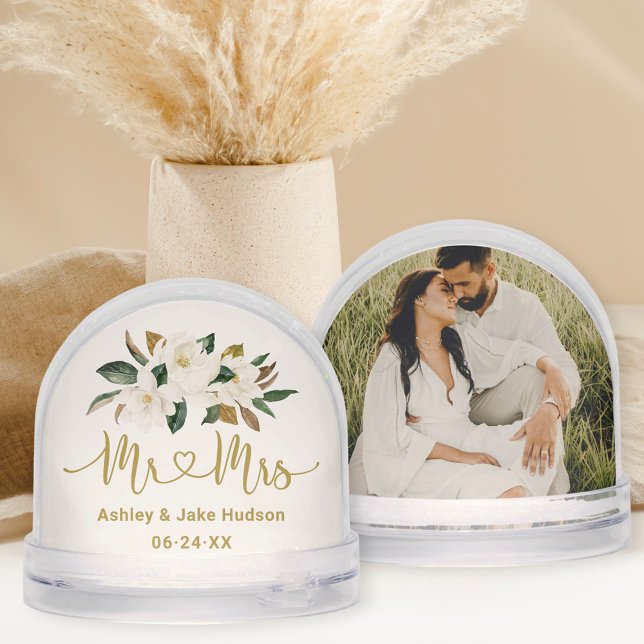 Elegant Magnolia Wedding Monogram Photo (Subido por el creador)