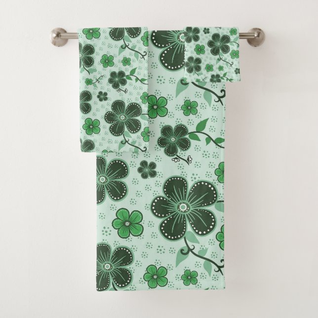 Elegant, Modern Flower Pattern on Green (In situ)