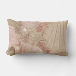 Elegante almohada rosa de conchas marinas