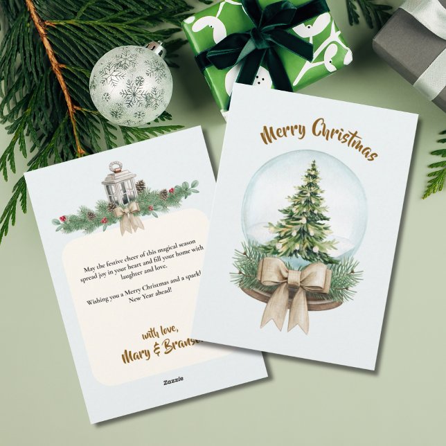 Elegante árbol de Navidad con letra script acuarel (Snow Globe with Christmas Tree and Bows Christmas Card)