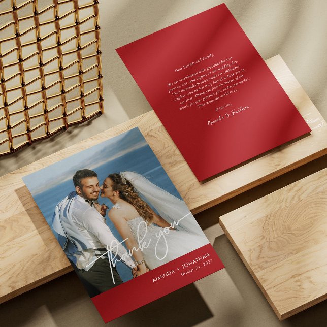 Elegante Boda de fotos rojas - Tarjeta de agradeci (Elegant Red Wedding Thank You Card Personalized)