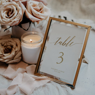 Elegante caligrafía de oro número de tabla Boda de