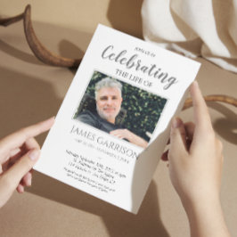 Elegante celebración gris de la invitación a la fo