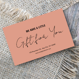 Elegante certificado de regalo manuscrito rosa y n