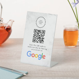 Elegante código QR de reseñas de Google en señal d